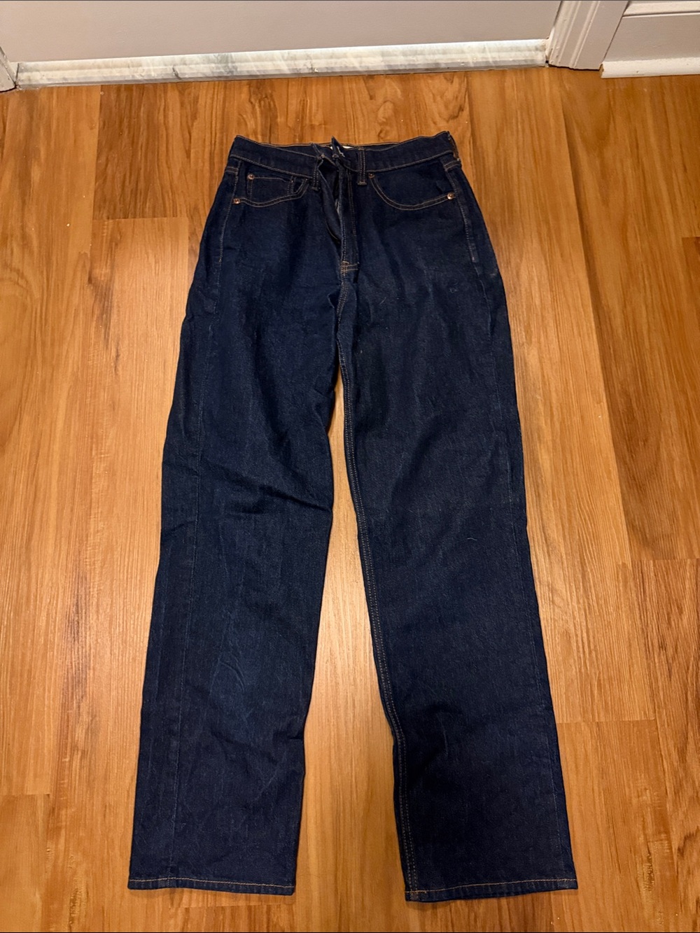 WOMENS ABERCROMBIE ULTRA HIGH RISE 90s STRAIGHT JEAN
